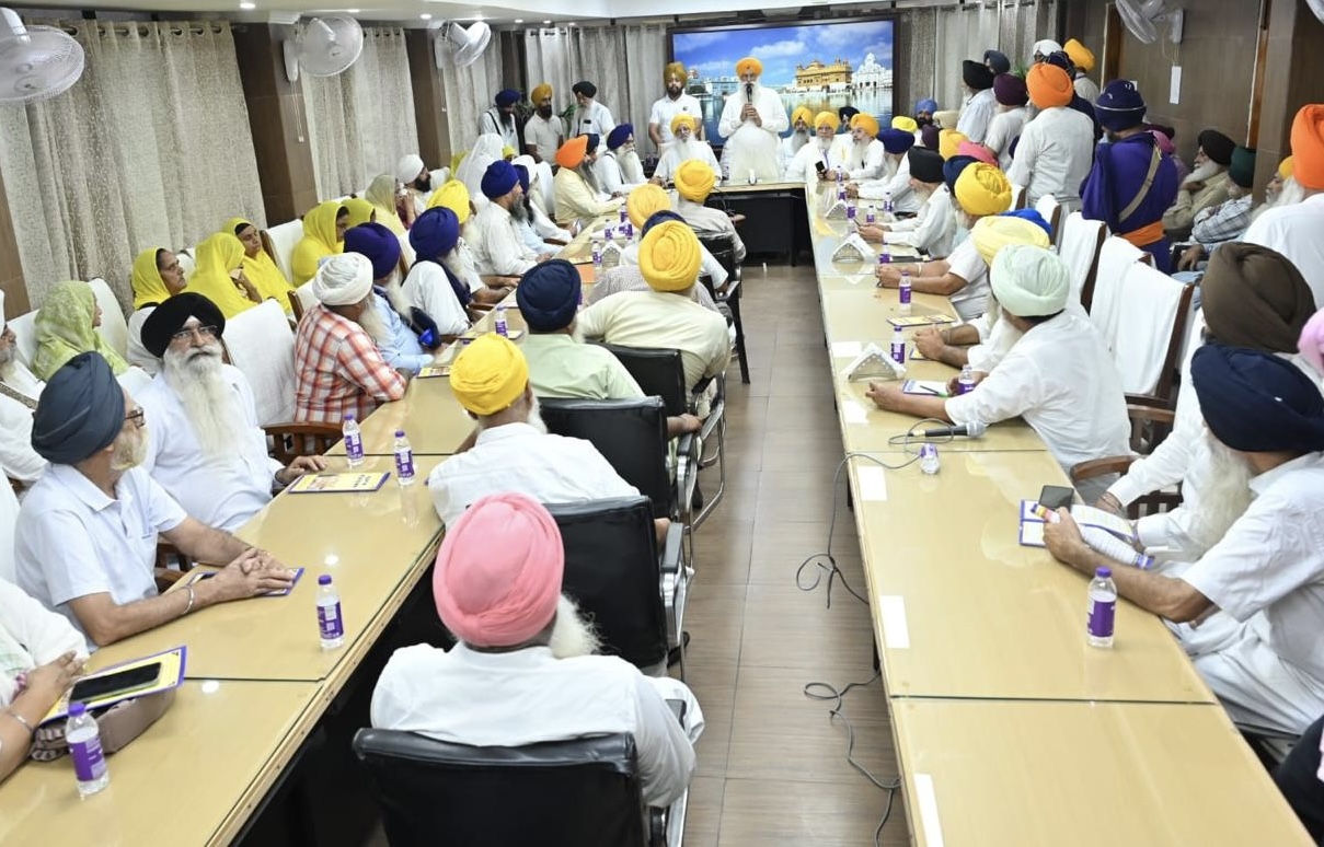ਸ੍ਰੀ ਗੁਰੂ ਗ੍ਰੰਥ ਸਾਹਿਬ ਜੀ ਦੇ ਪਹਿਲੇ ਪ੍ਰਕਾਸ਼ ਪੁਰਬ ਤੇ ਚੌਥੇ ਪਾਤਸ਼ਾਹ ਜੀ ਦੇ ਪ੍ਰਕਾਸ਼ ਗੁਰਪੁਰਬ ਸਮਾਗਮਾਂ ਸਬੰਧੀ ਸਭਾ-ਸੁਸਾਇਟੀਆਂ ਨਾਲ ਇੱਕਤਰਤਾ(  ਬਿਓਰੋ ਰਿਪੋਰਟ )